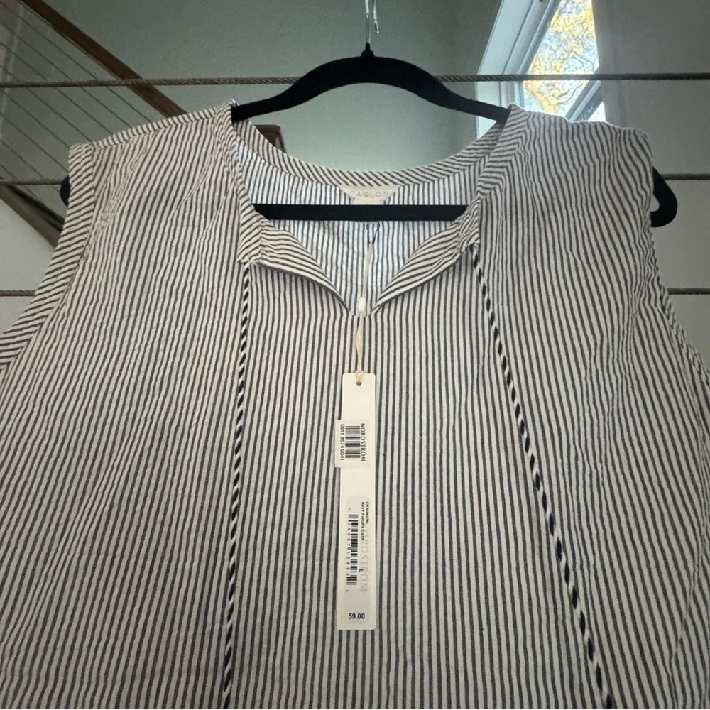 Caslon NWT Striped Tassel Tiered Sleeveless Top - navy & White - Picture 2 of 5